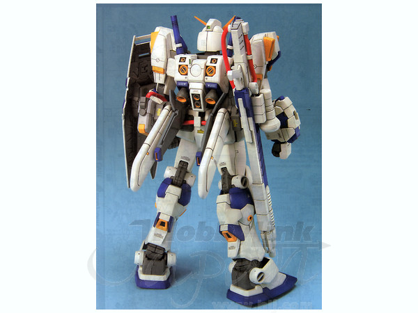 1/100 MG RX-78-4 Gundam