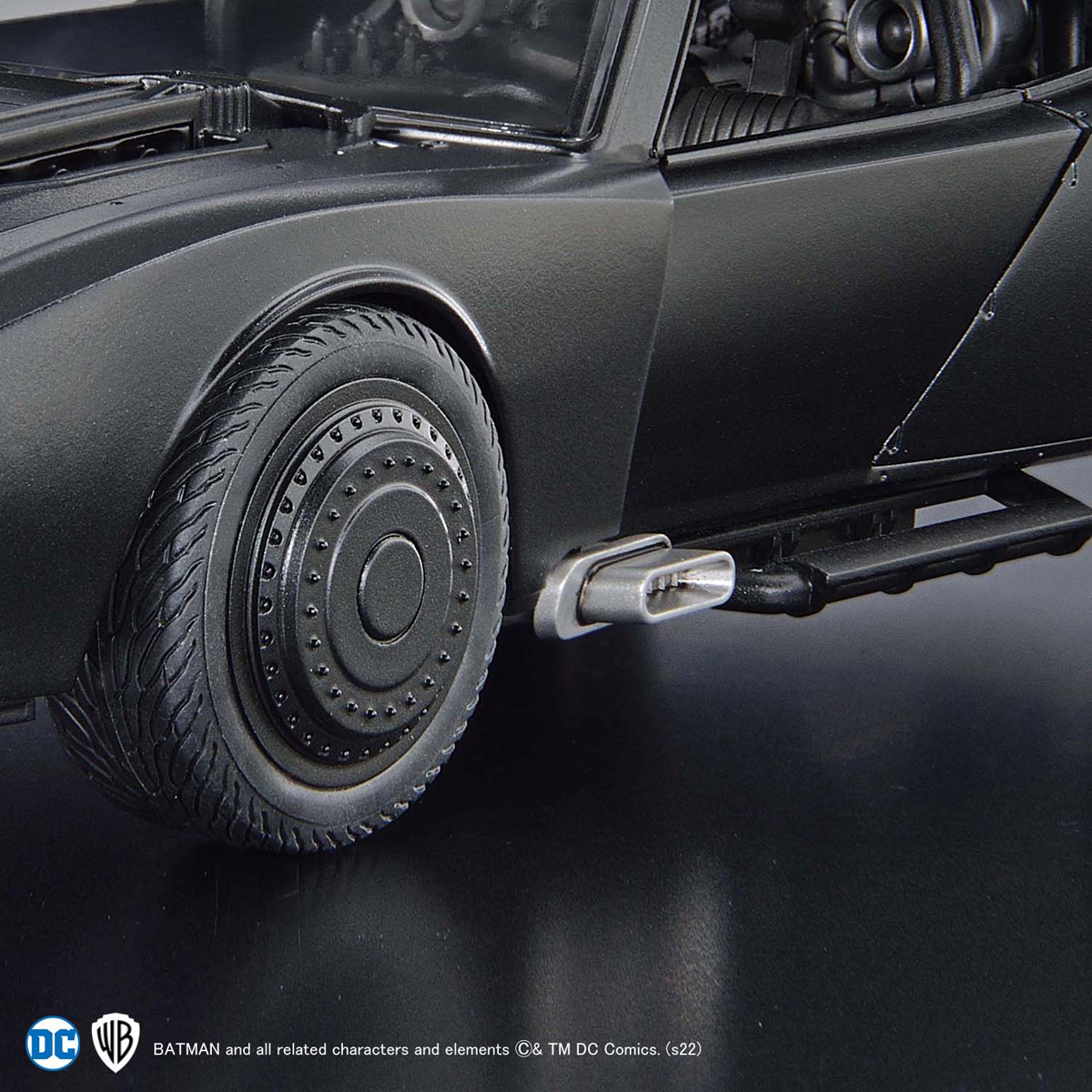 1/35 Scale Model Kit Batmobile (The Batman Ver.)