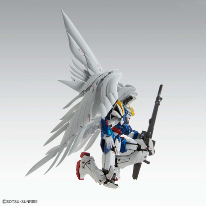 Gundam Wing: MG 1/100 Wing Gundam Zero Custom (EW Ver.Ka)