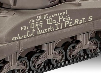 Revell: Sherman M4A1
