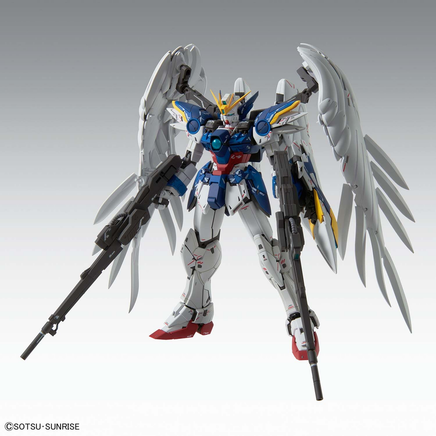 Gundam Wing: MG 1/100 Wing Gundam Zero Custom (EW Ver.Ka)