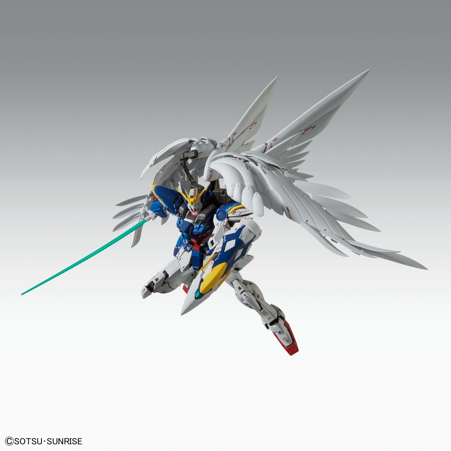 Gundam Wing: MG 1/100 Wing Gundam Zero Custom (EW Ver.Ka)