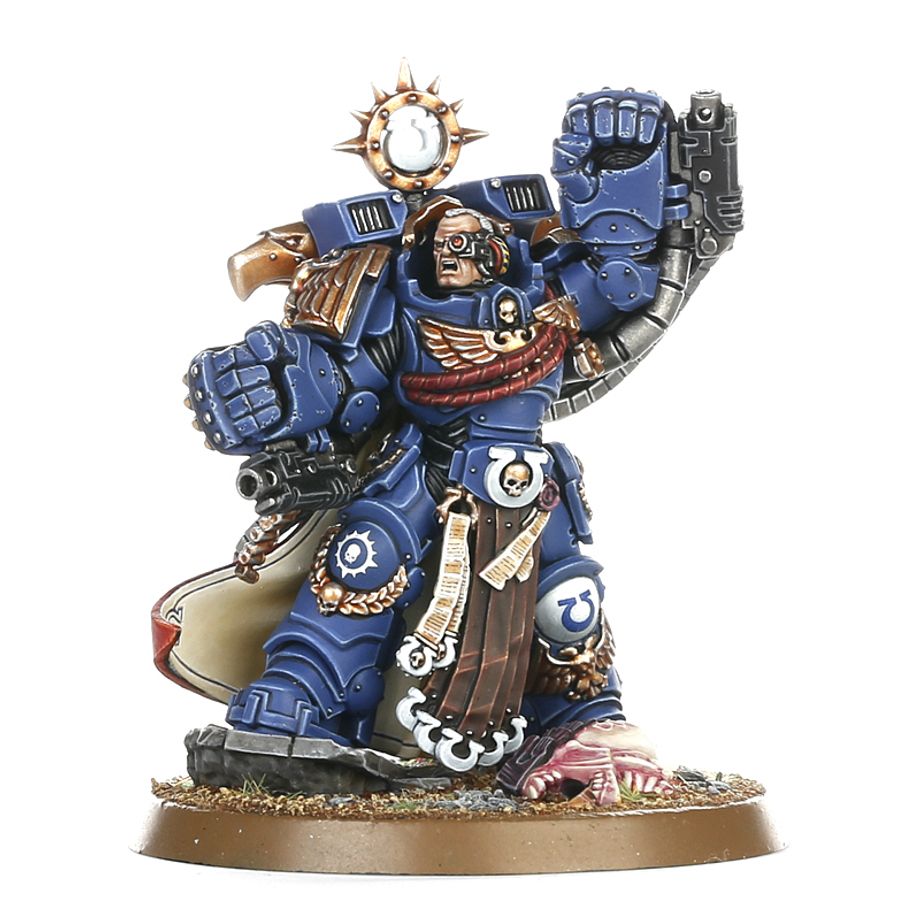 Warhammer 40K: Ultra Maines, Marneus Calgar w/Victrix Honour Guard