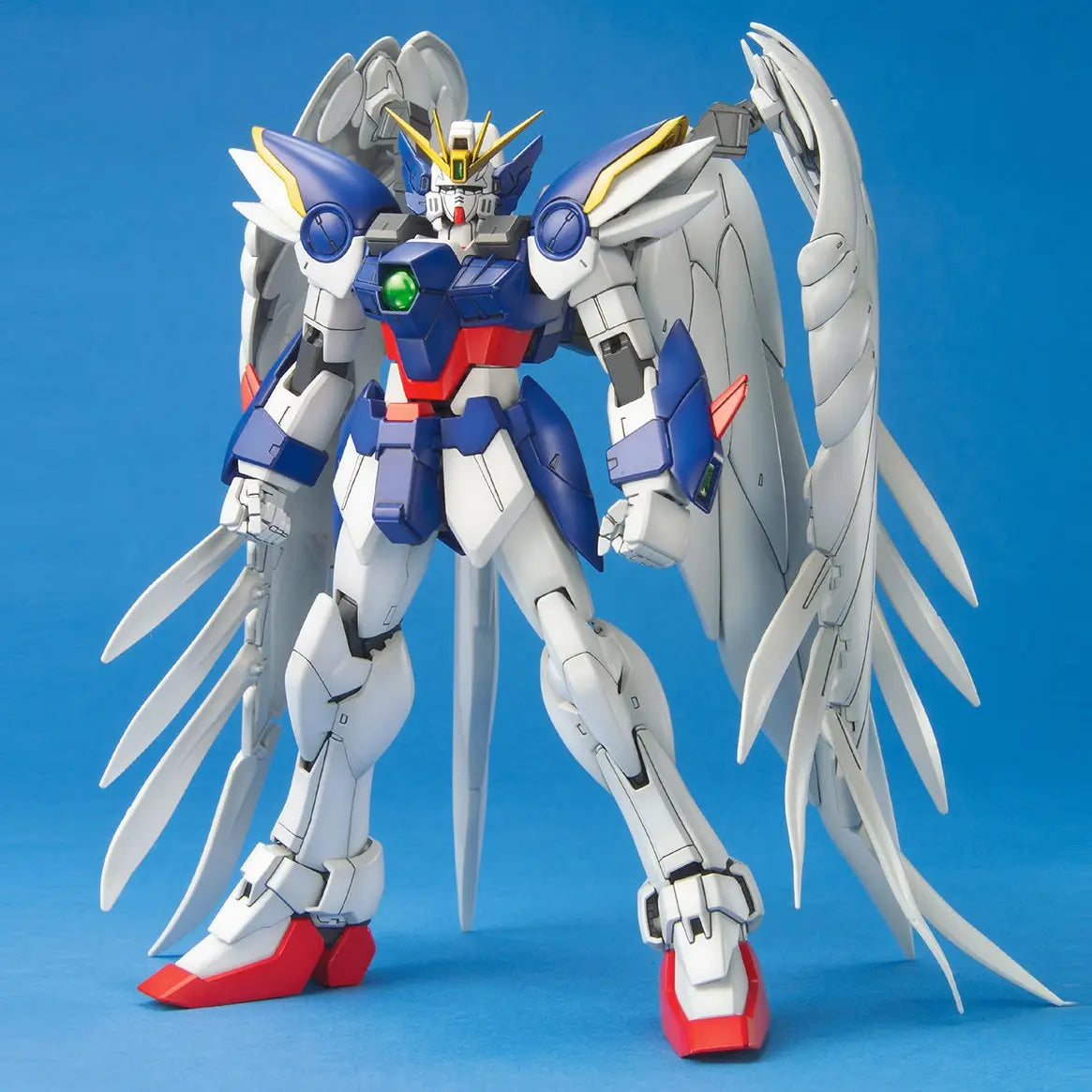 Gundam Wing: MG 1/100 Wing Gundam Zero Custom (EW Ver.)